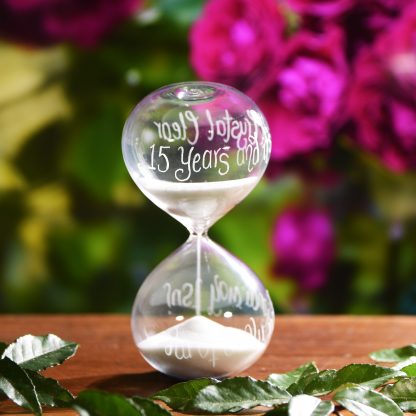 15 years and its still Crystal Clear sand timer for anniversary married 2008